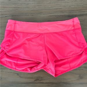 Lululemon hot pink speed up short. 2.5 in inseam. Size 8